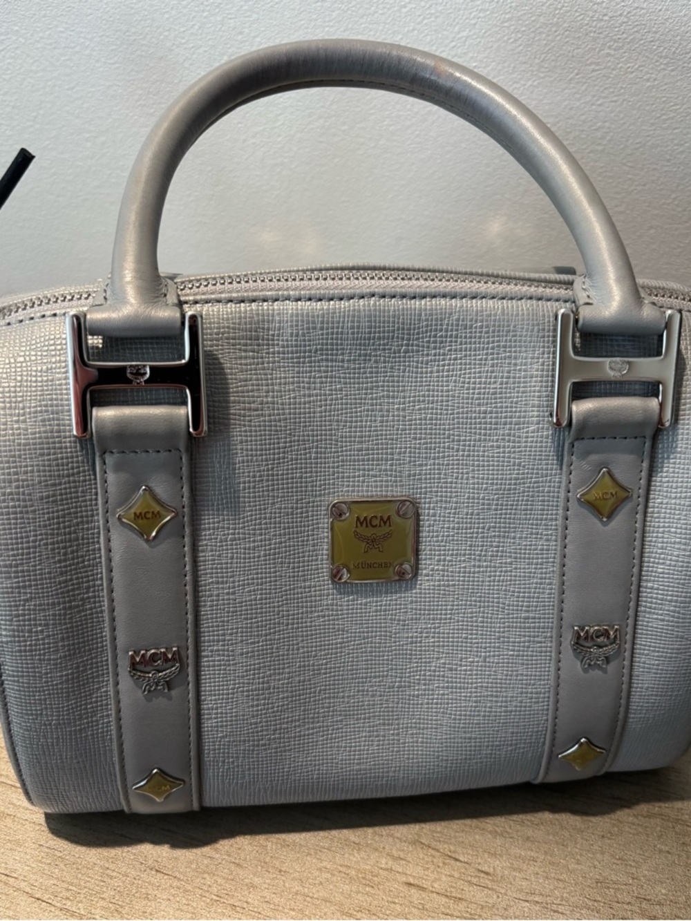 Rare MCM Silver Textured Leather Satchel bag with Silver accents! - Picture 2 of 12